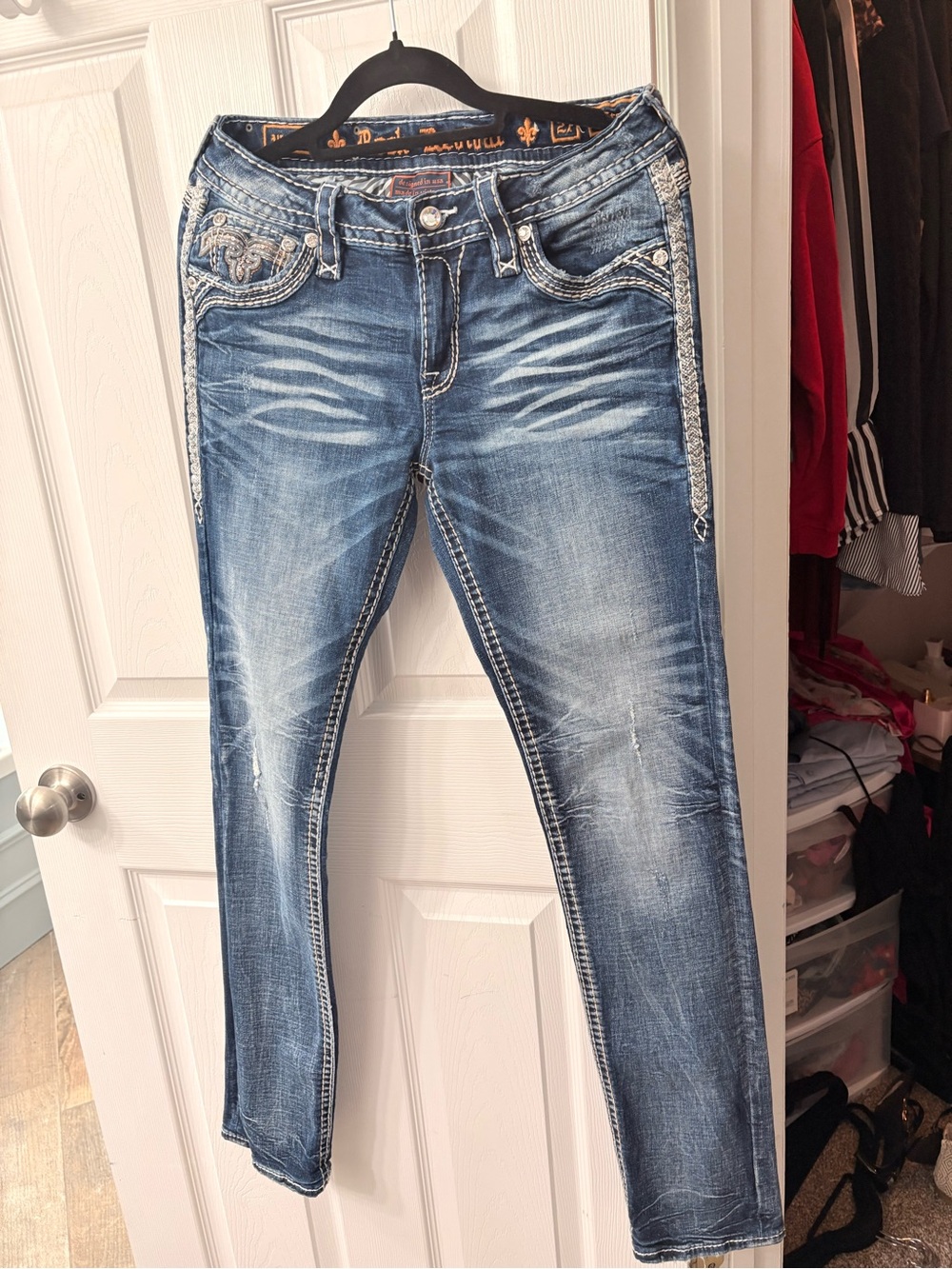 Rock Revival Women's Washed Blue Skinny Jeans with Embroidered Pockets